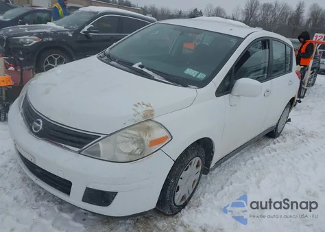 2010 Nissan Versa 1.8S из США, поврежденный, VIN 3N1BC1CP7AL457149